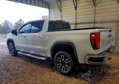 2021 GMC Sierra K1500 At4 z USA, uszkodzony, nr VIN 3GTP9EED6MG277816